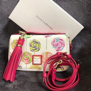 Dooney & Bourke Crossbody/Clutch